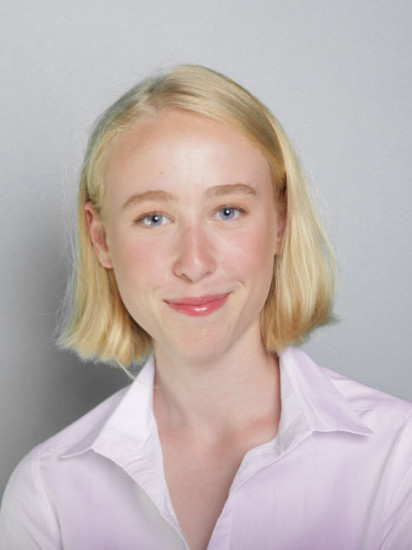 stellv. Leiterin der Öffentlichkeitsarbeit: Jette Kampfer